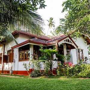 Colonial Homestay Kandy
